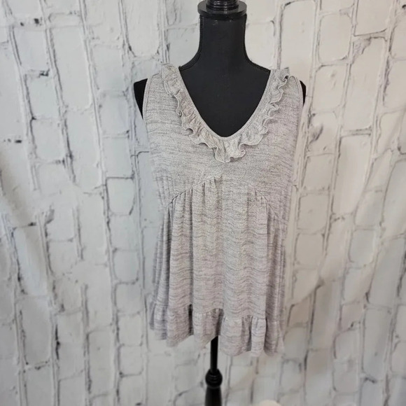 Light Gray V-neck Ruffle Hem Lightweight Womens Summer Tank L - Picture 2 of 9